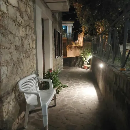 לינה וארוחת בוקר La Casa Di Donato 4*