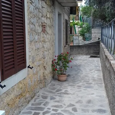 La Casa Di Donato לינה וארוחת בוקר 4*